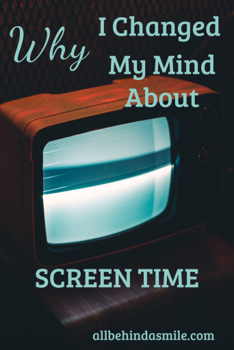 An old box tv with a blue screen and the text Why I changed My mind about screen time